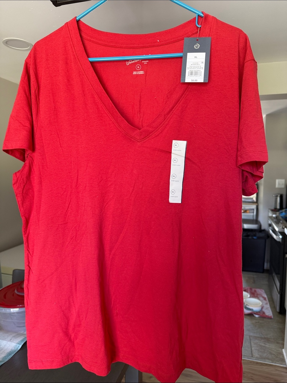 Universal Thread Red V-Neck Short Sleeve Tee